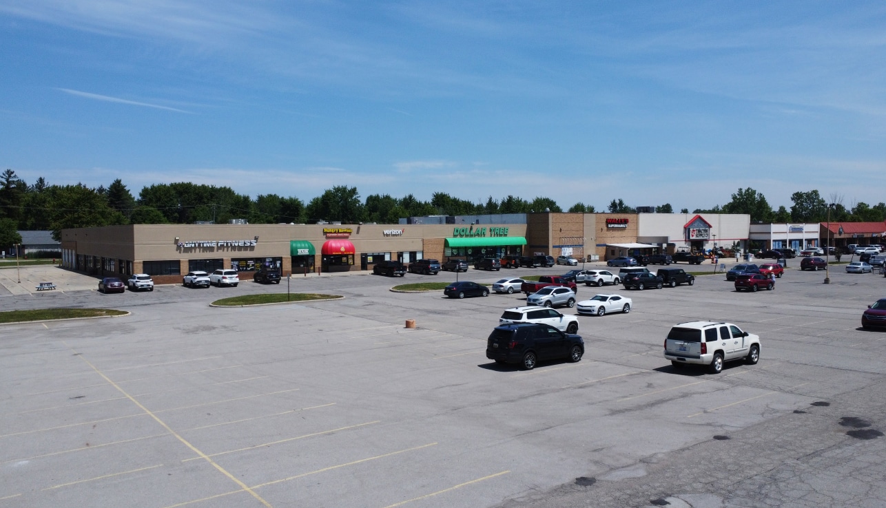 3198-3280 Gratiot Ave, Marysville, MI for Sale