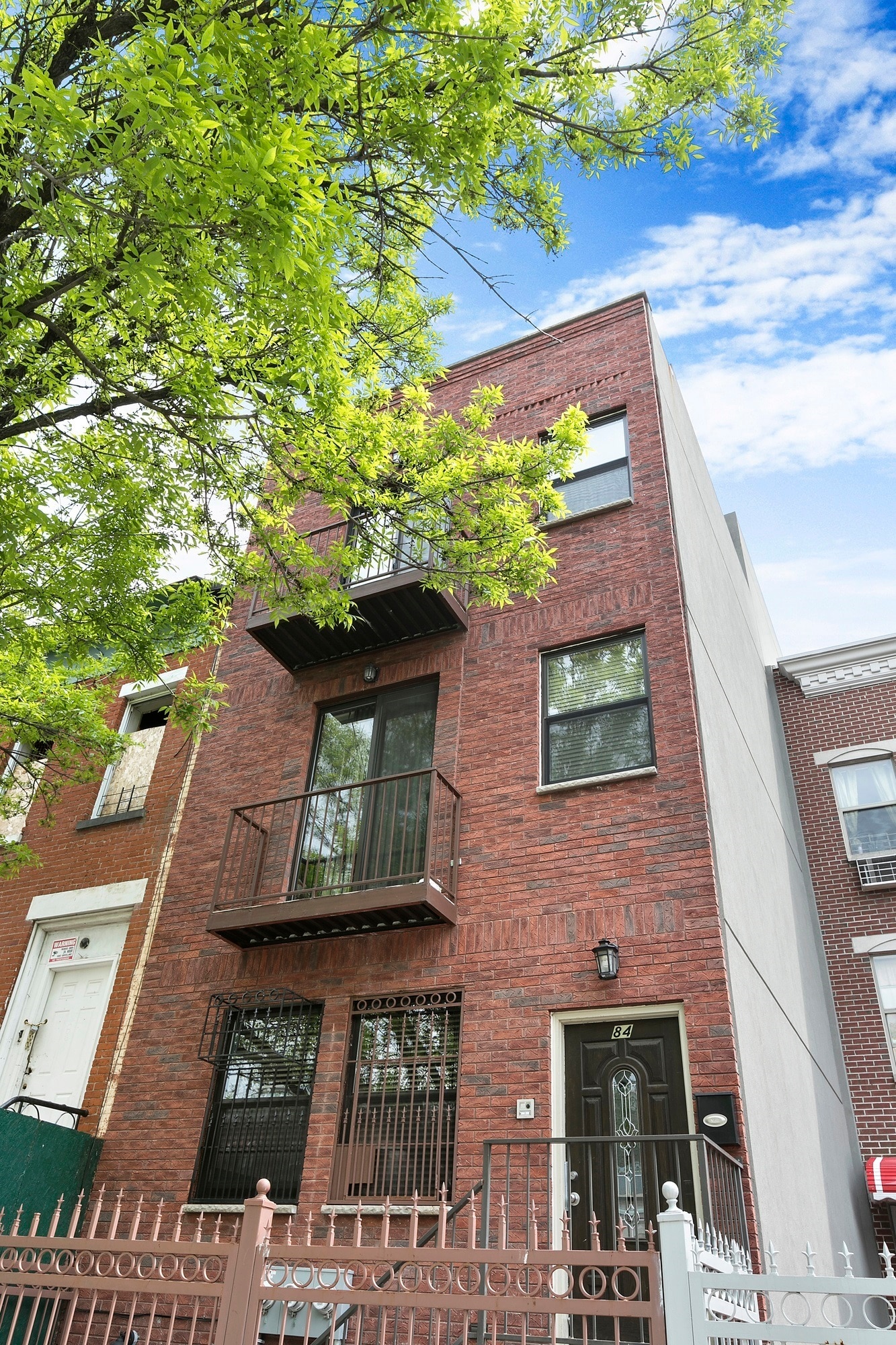 86 Macdougal St, Brooklyn, NY for Sale