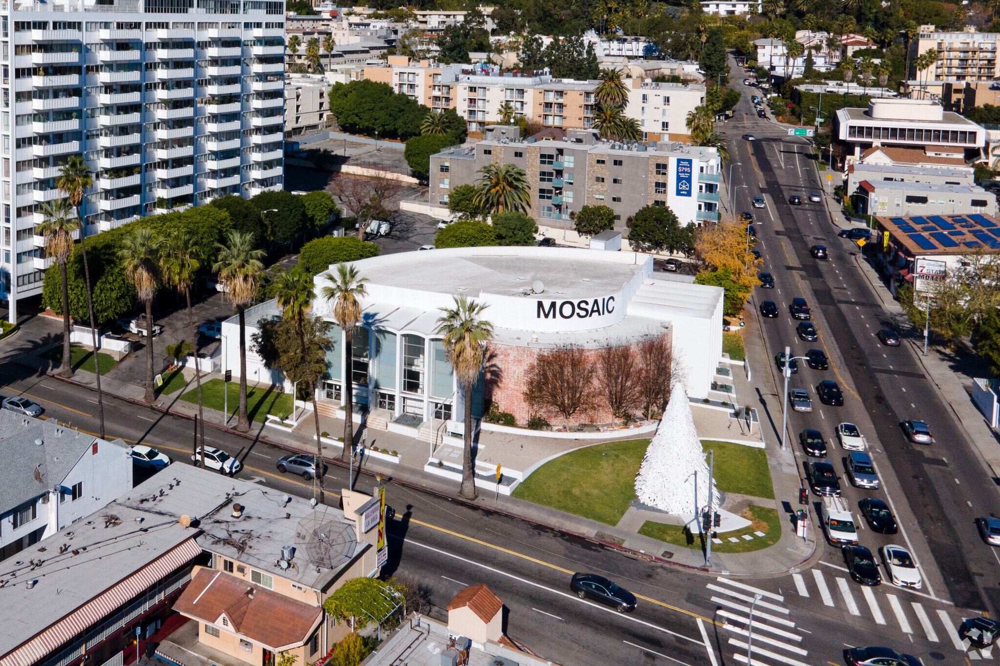 7107 Hollywood Blvd, Los Angeles, CA for Rent