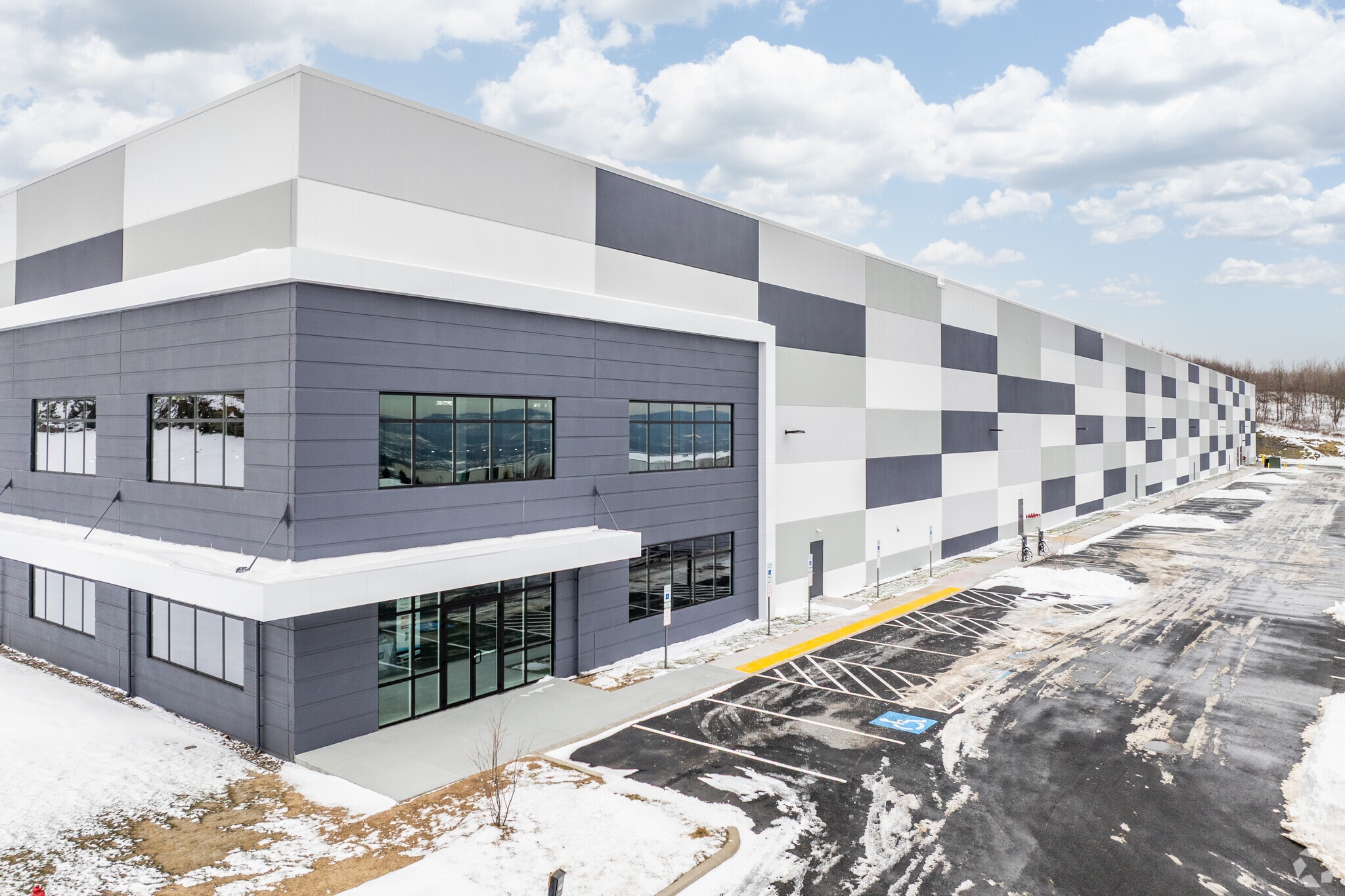 Valley View Dr, Jessup, PA for Rent