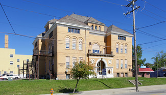 Washington, PA Apartments - 1090 Jefferson Ave