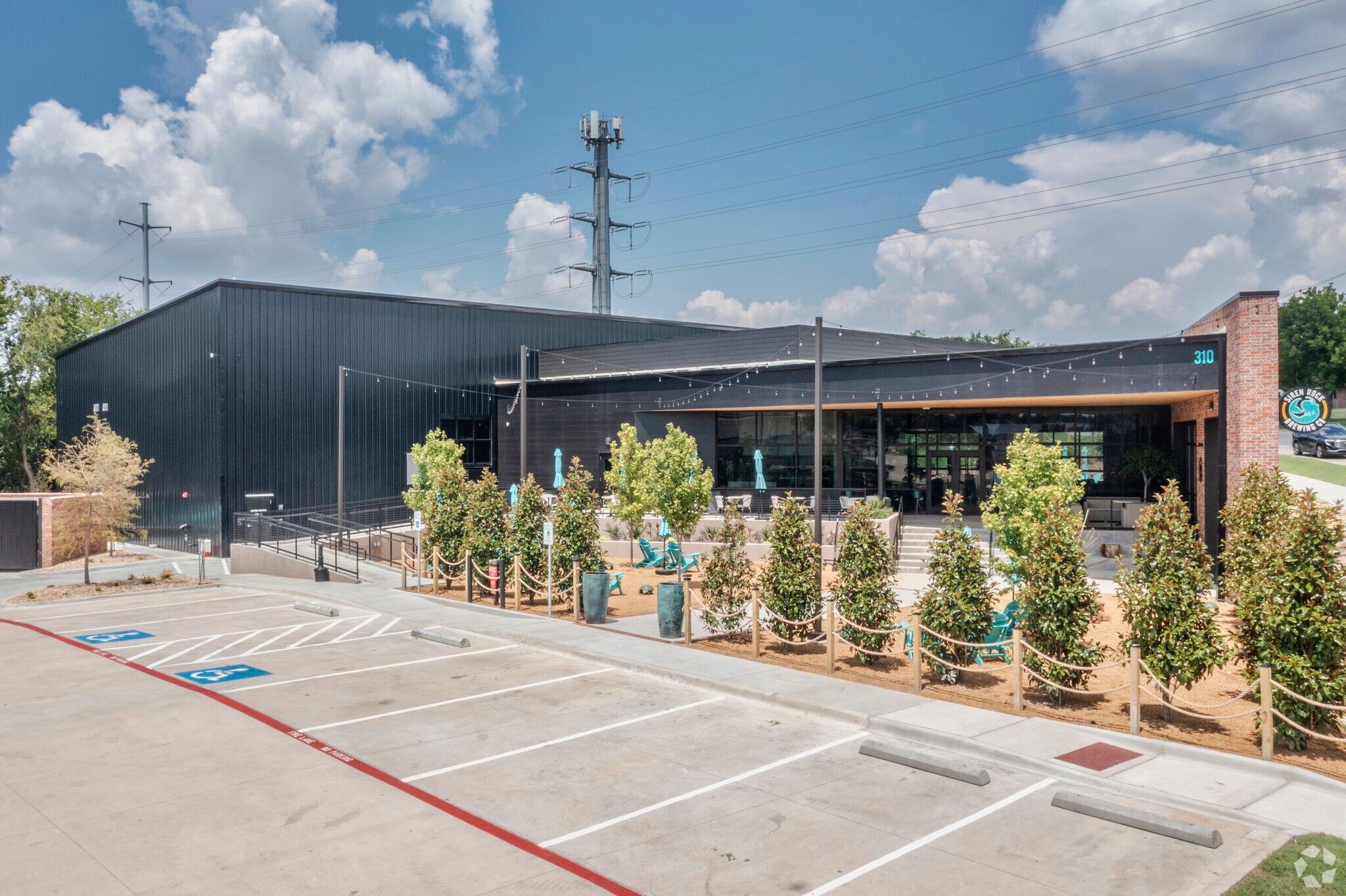 310 S Goliad St, Rockwall, TX for Sale
