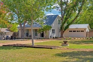 Fredericksburg, TX Specialty - 205 E Centre St