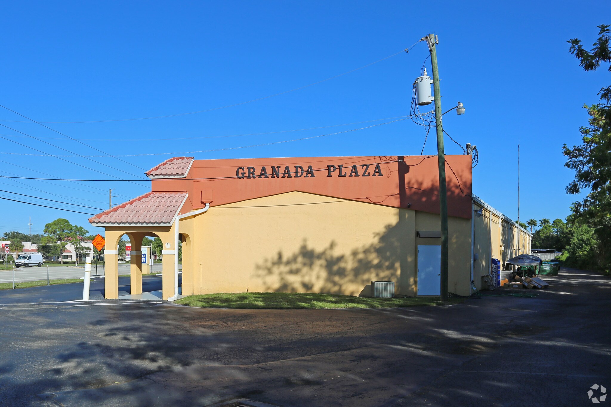 2301-2331 NW Federal Hwy, Stuart, FL for Rent