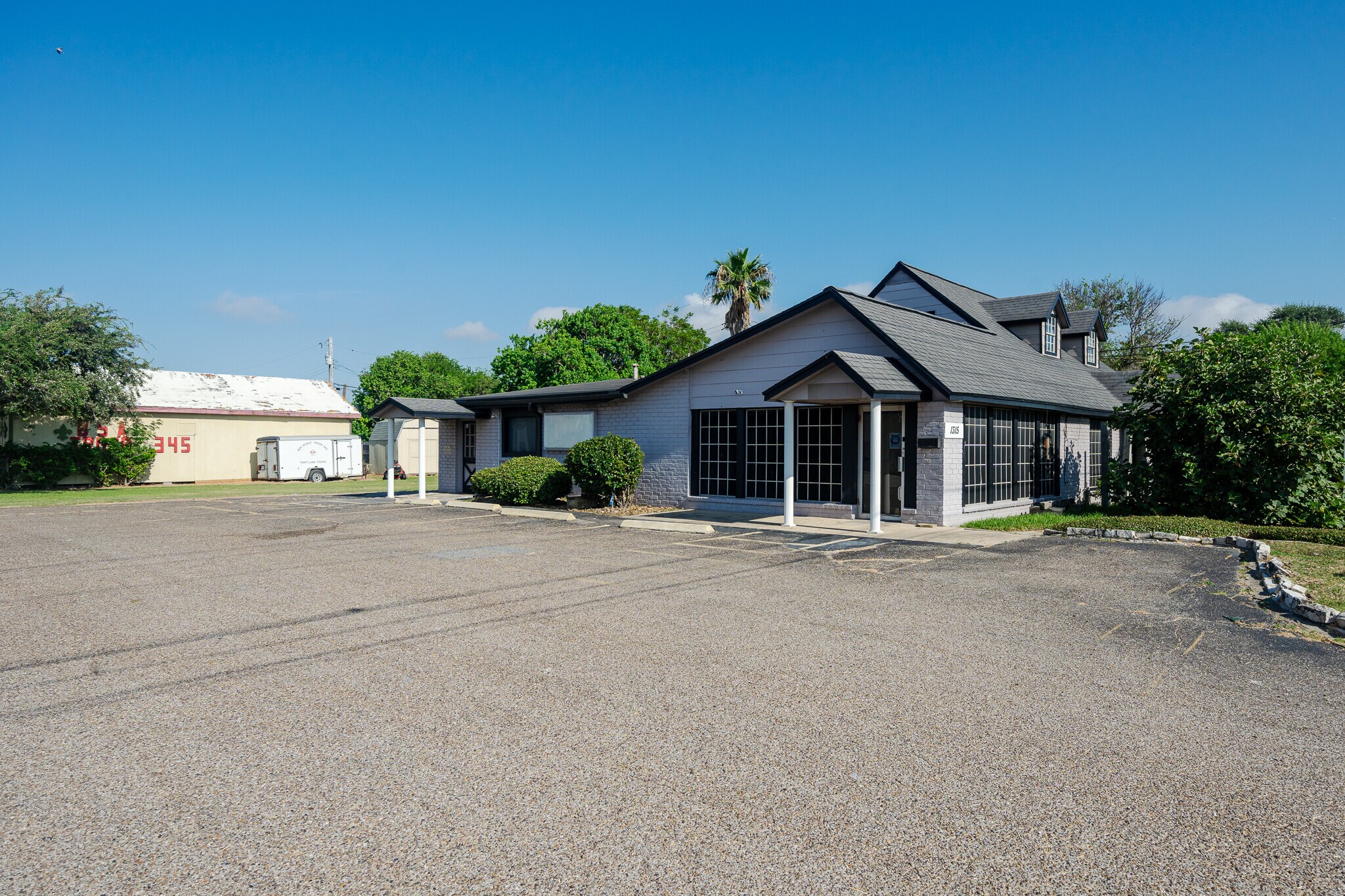 1315 Wildcat Dr, Portland, TX for Sale