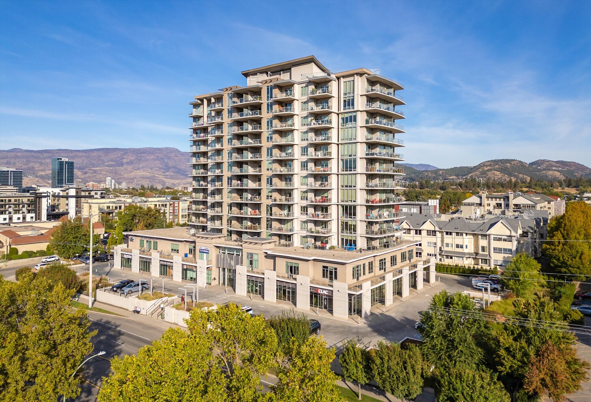 2040 Springfield Rd, Kelowna, BC for Sale