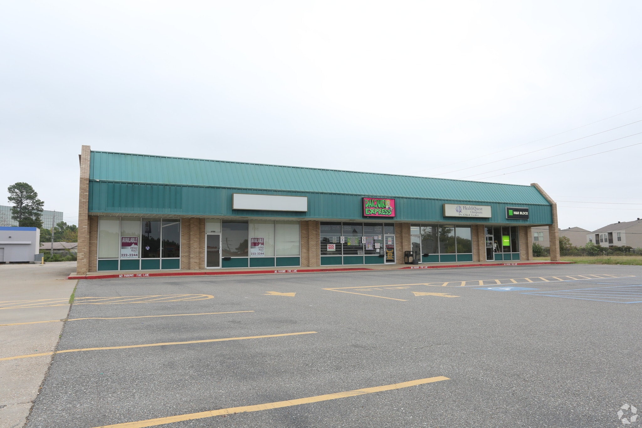 6723 Pines Rd, Shreveport, LA for Rent