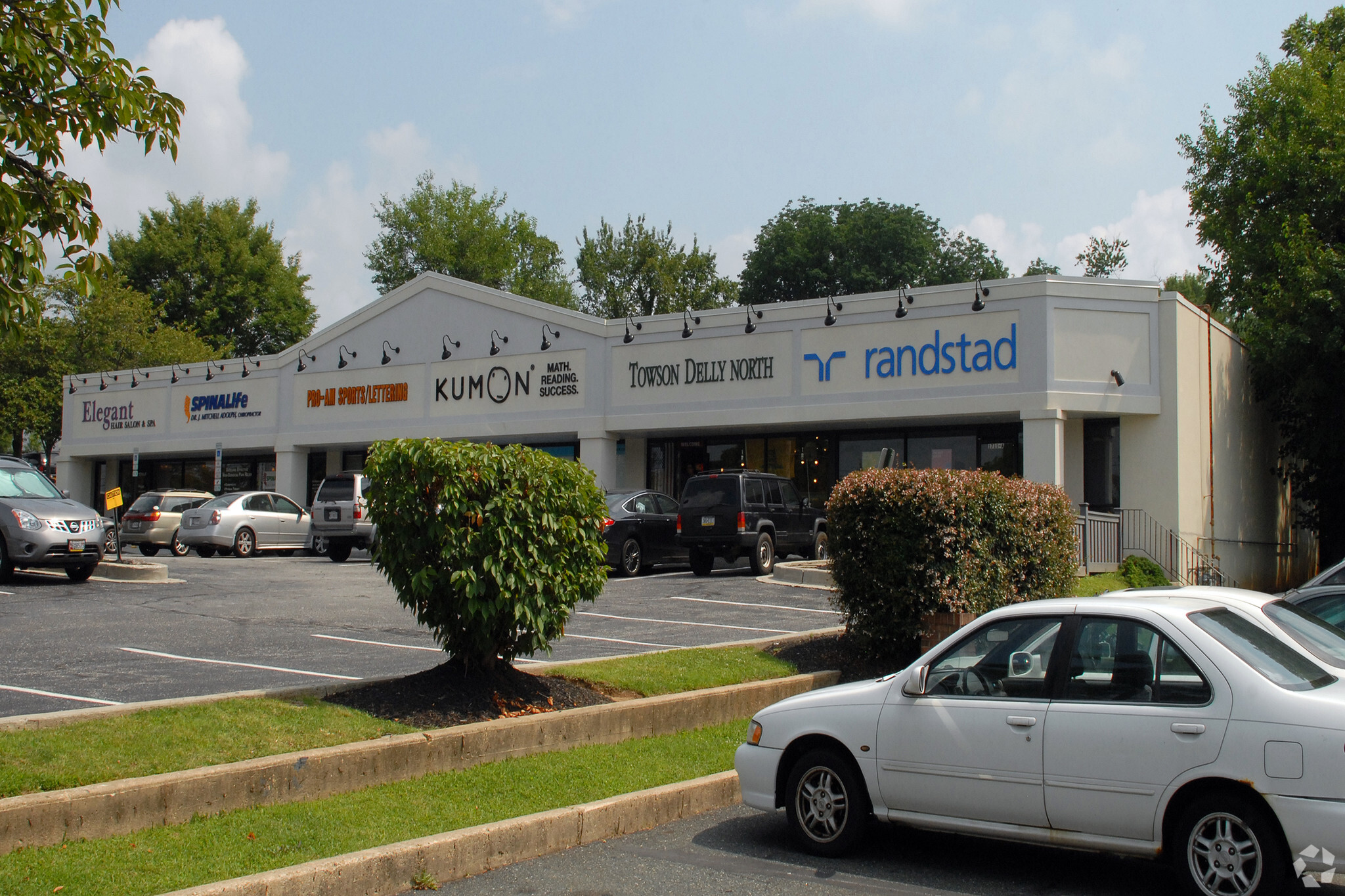 1711 York Rd, Lutherville Timonium, MD for Rent