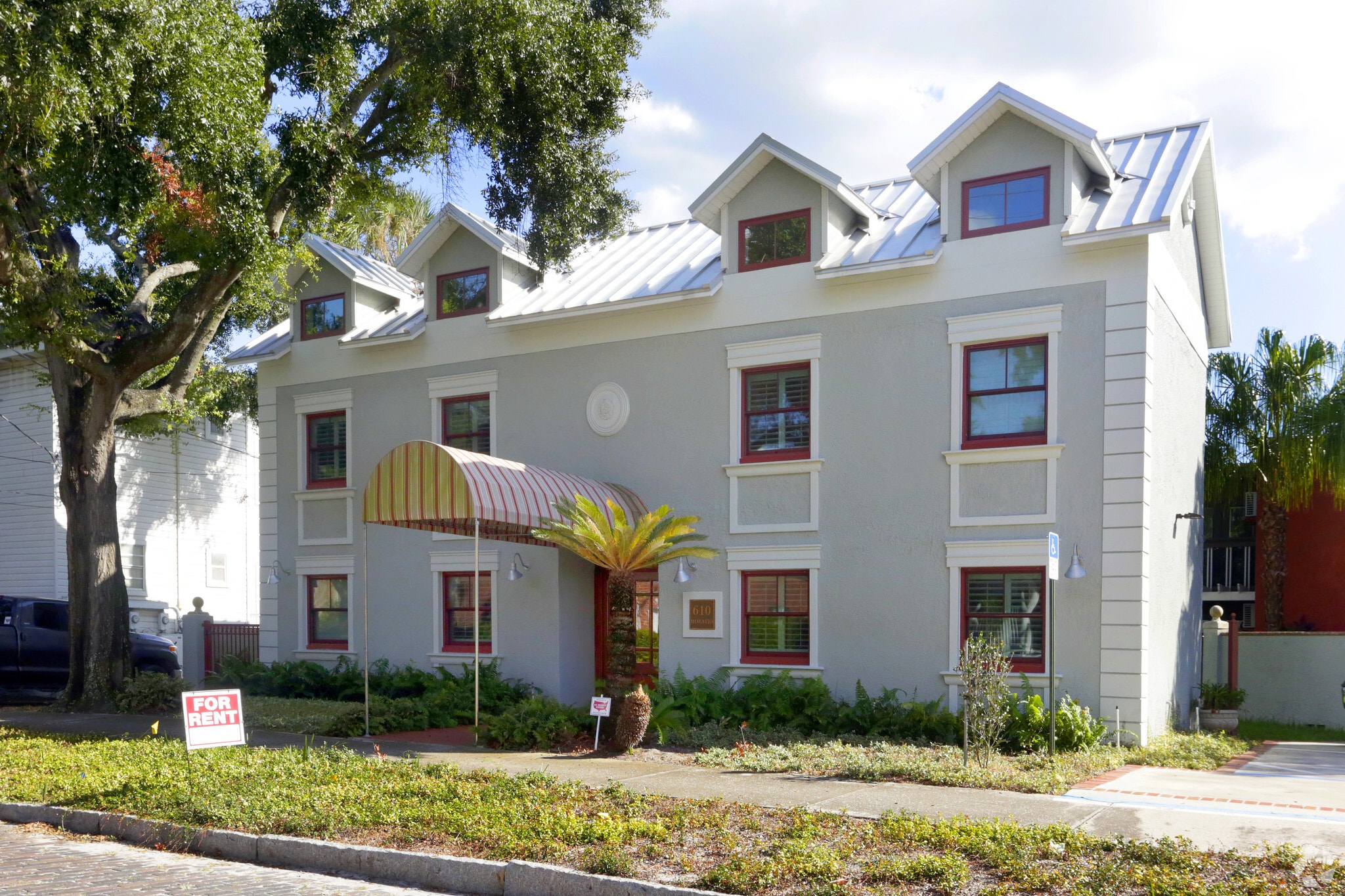 610 W Horatio St, Tampa, FL for Rent