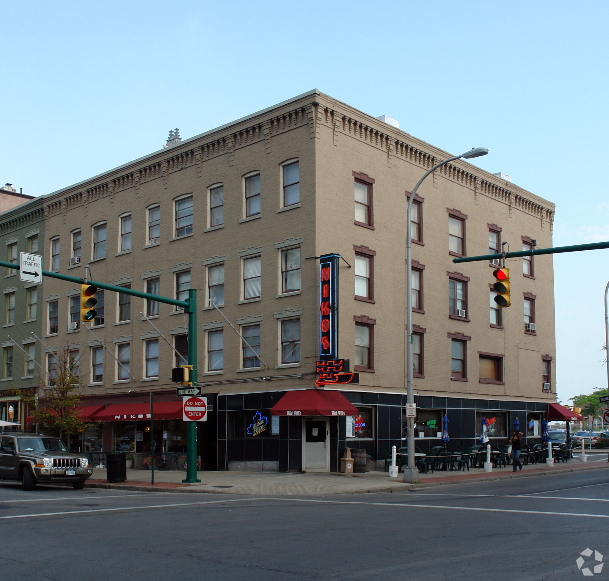 135 E Water St, Syracuse, NY for Rent