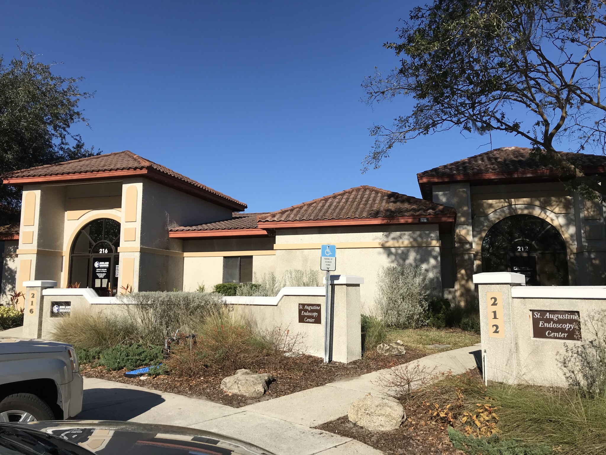 212-216 Southpark Cir, Saint Augustine, FL for Rent