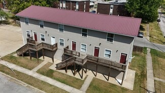 Carbondale, IL Apartments - 710 W College St