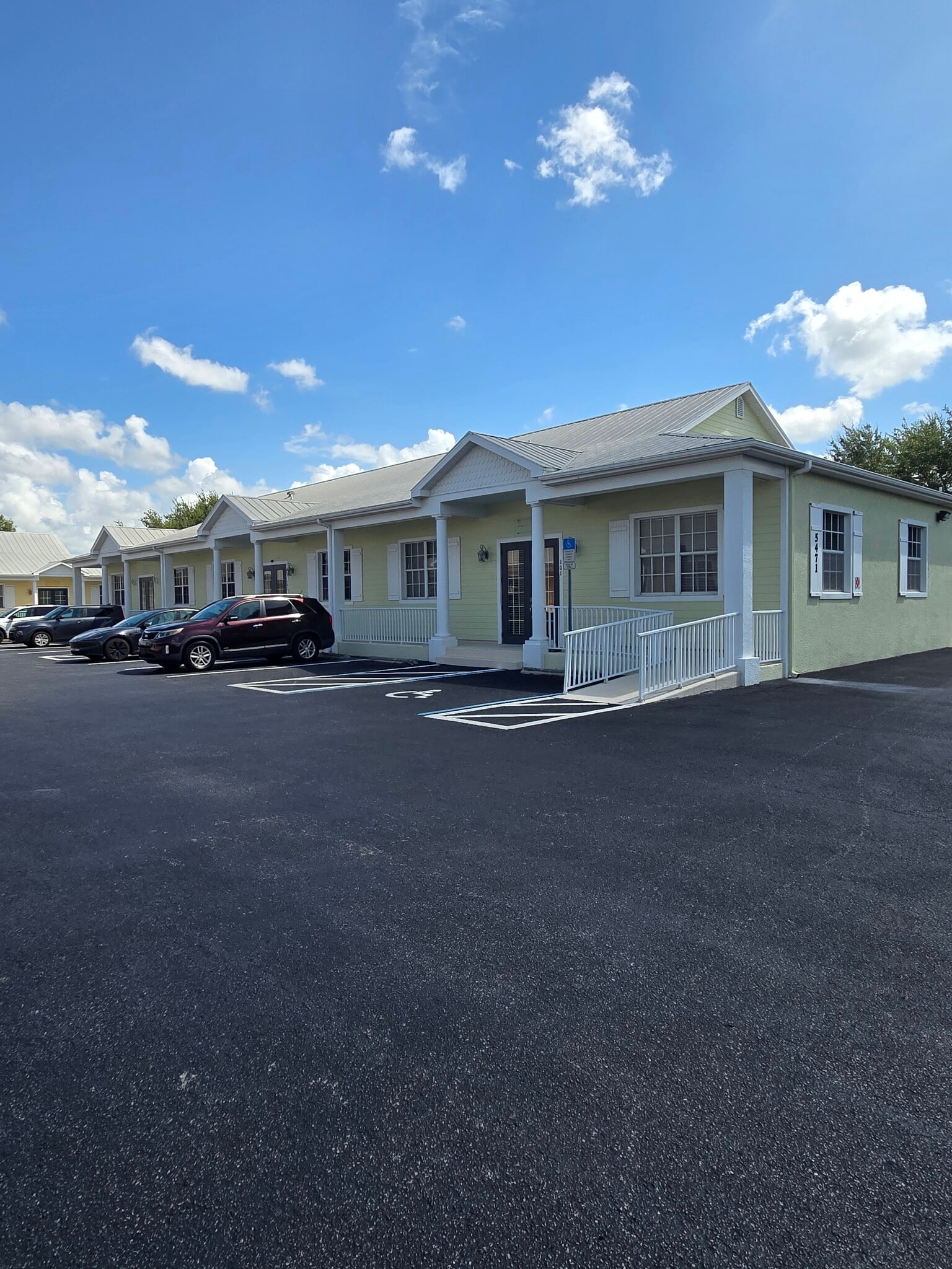 5471 Lee St, Lehigh Acres, FL for Rent