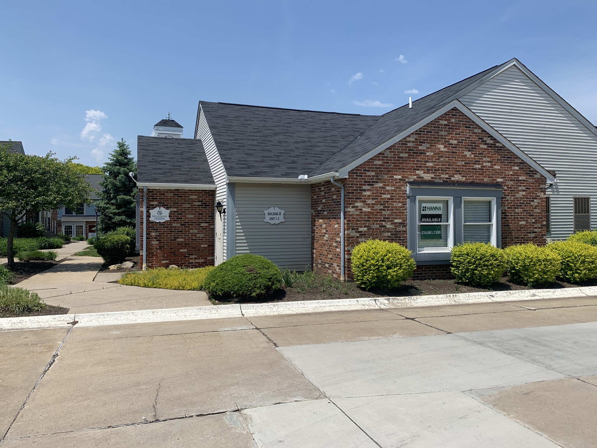 4466 Darrow Rd, Stow, OH for Rent