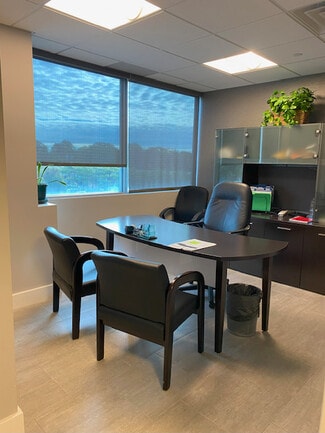 Farmingdale, NY Office, Office/Retail - 1111 Broadhollow Rd