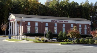 Dumfries, VA Bank - 4425 Fortuna Center Plz