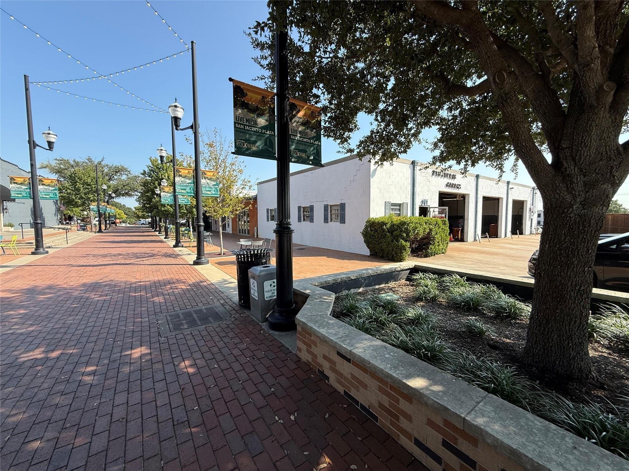 201 E Washington St, Rockwall, TX for Sale
