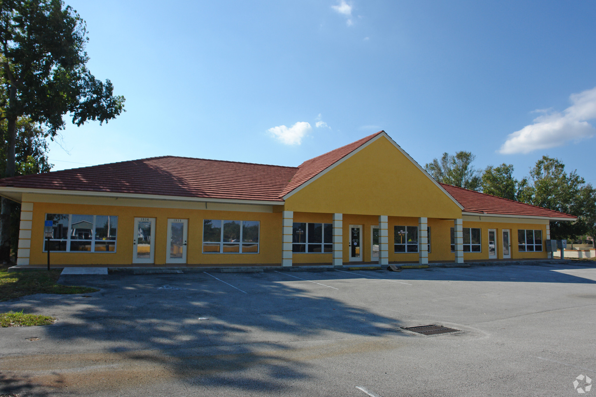 1926-1936 SE Port St Lucie Blvd, Port Saint Lucie, FL for Rent