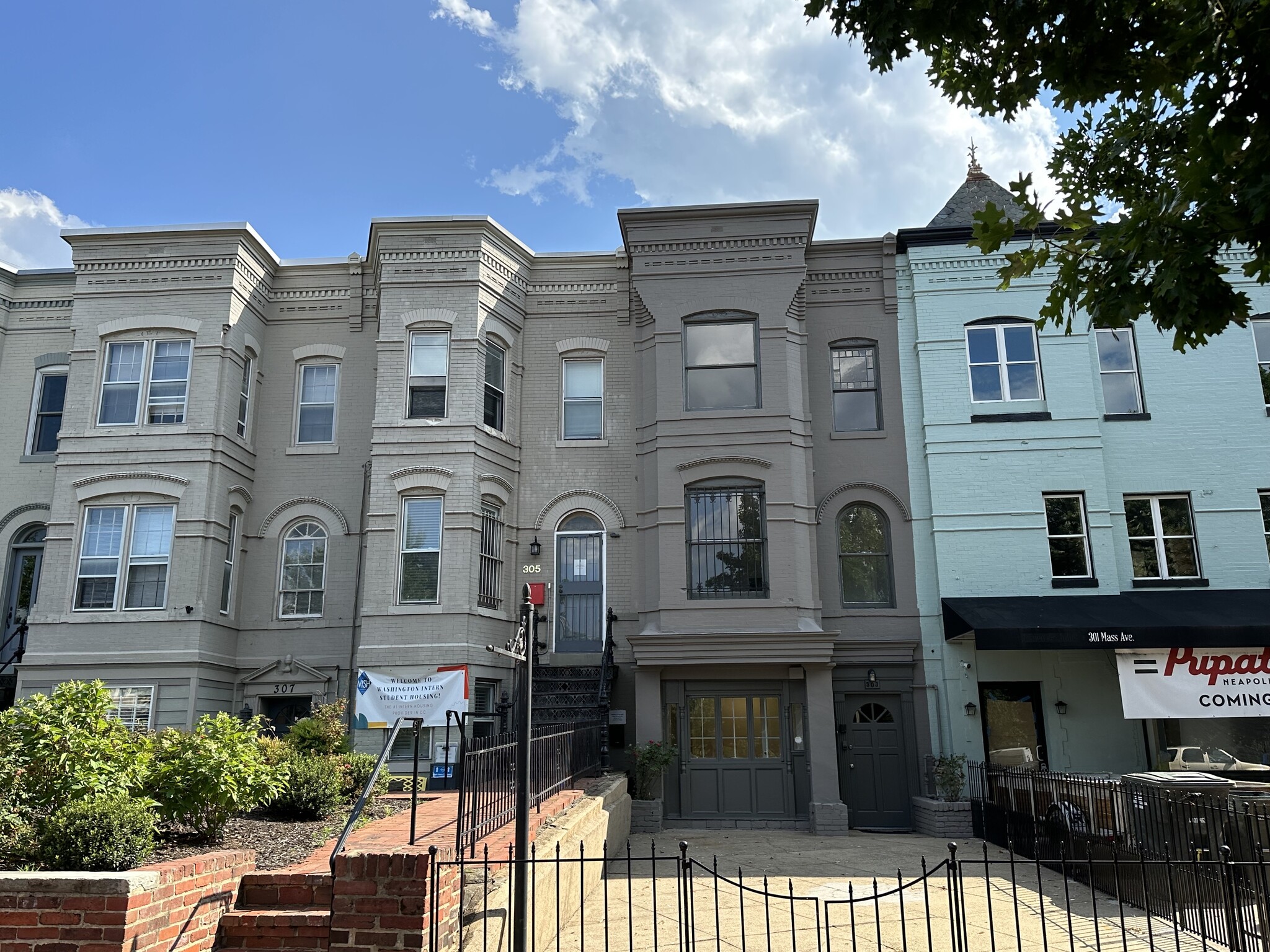 303 Massachusetts Ave NE, Washington, DC for Sale