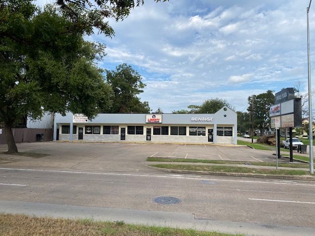 5206 Irvington Blvd, Houston, TX for Rent