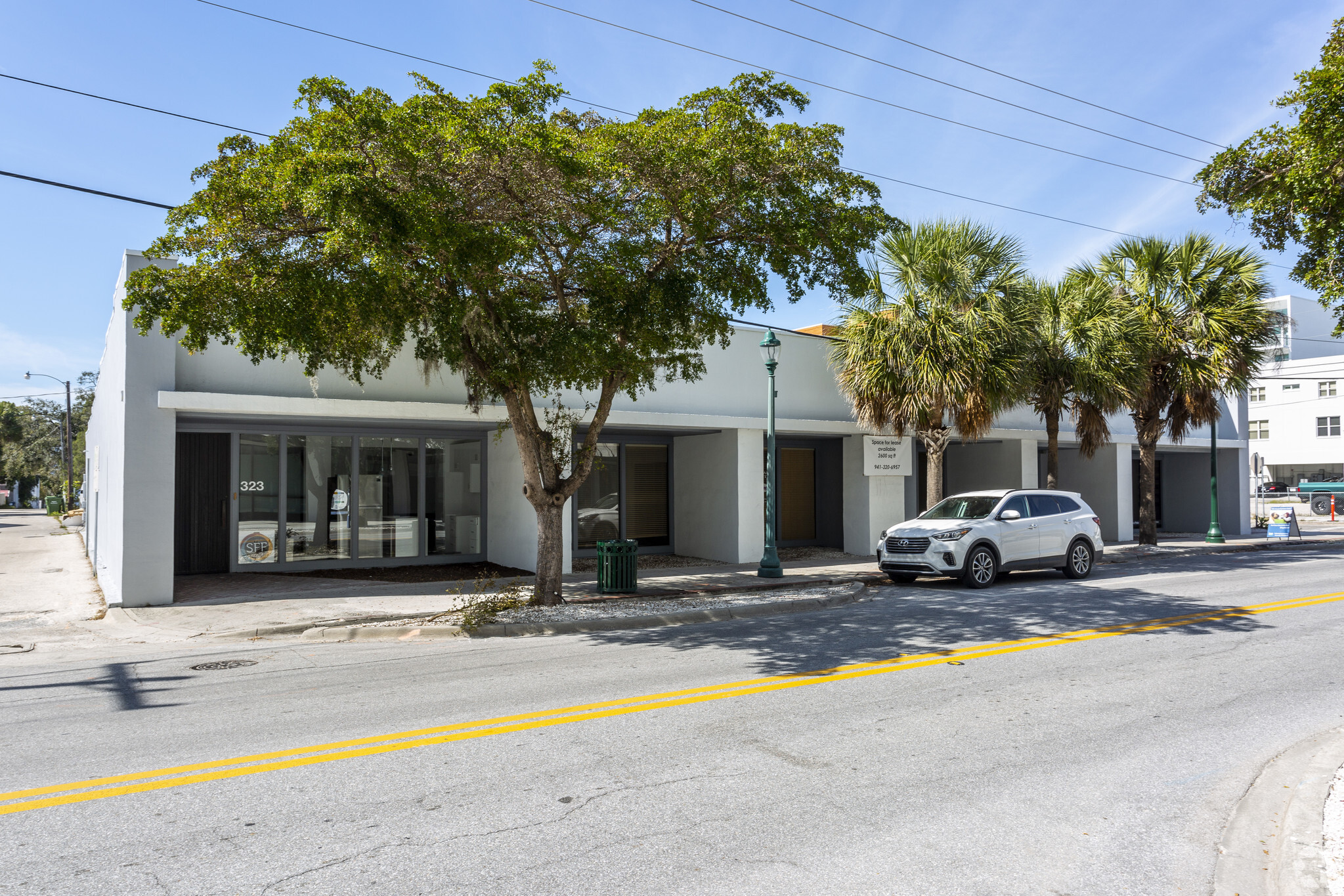 323-329 Central Ave, Sarasota, FL for Rent