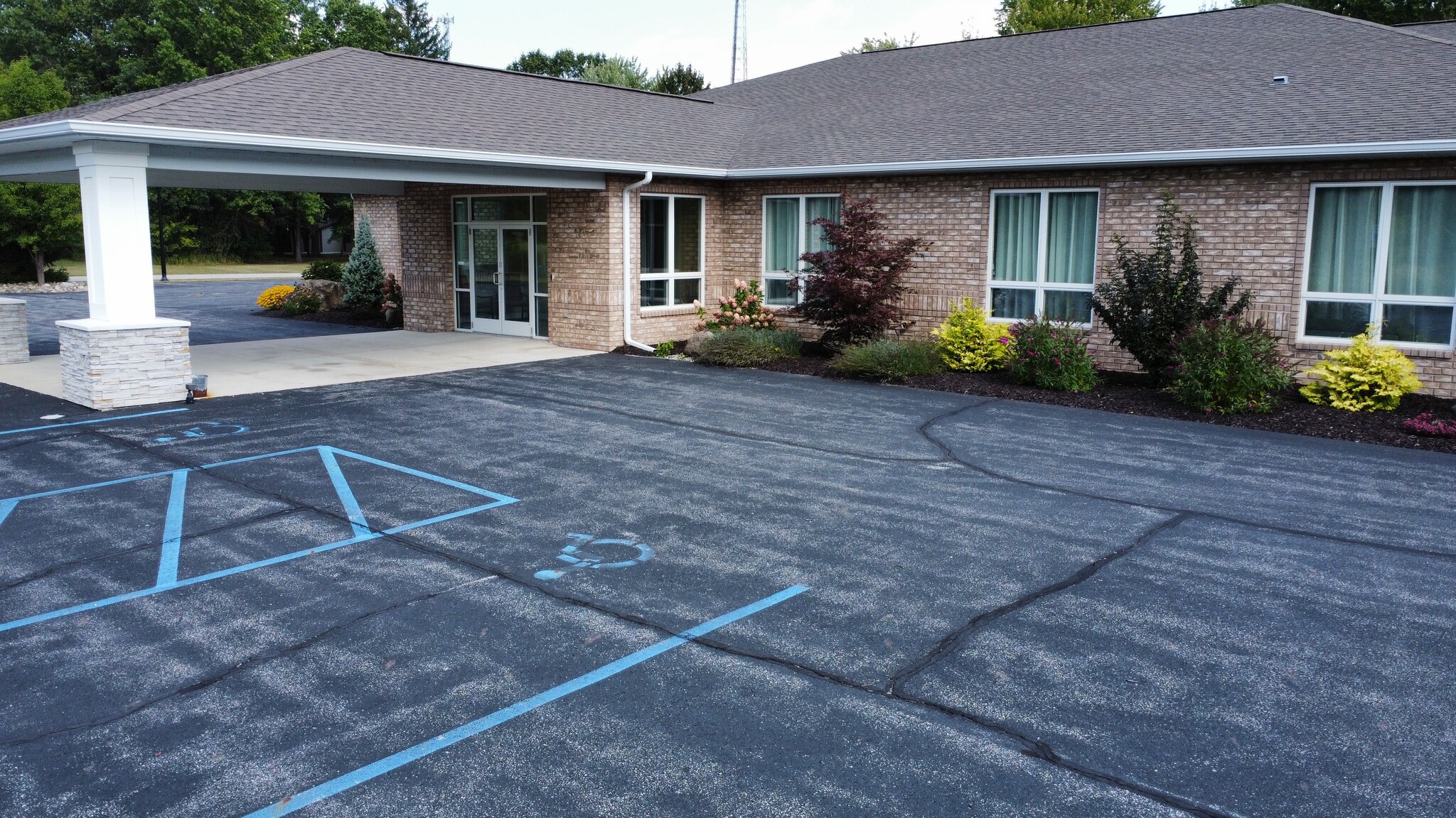 209 Entrepreneur Dr, Saint Charles, MI for Sale