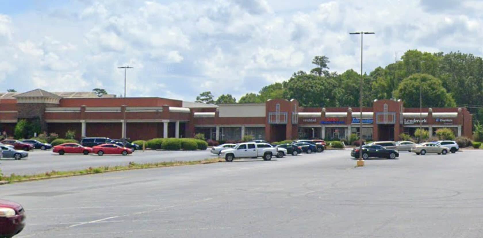 121 Tom Hill Sr Blvd, Macon-Bibb, GA for Rent