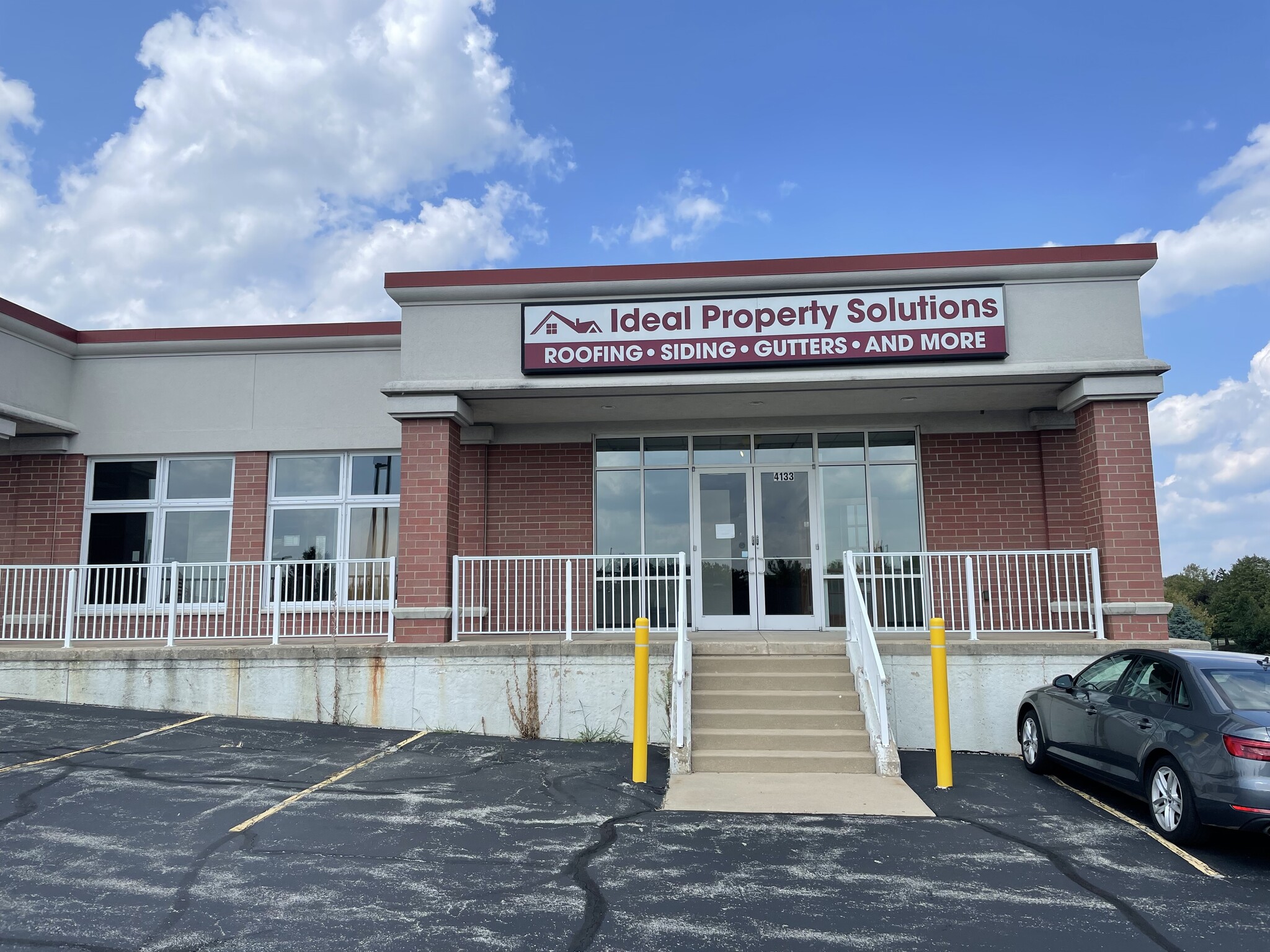 4131-4133 N Perryville Rd, Loves Park, IL for Rent