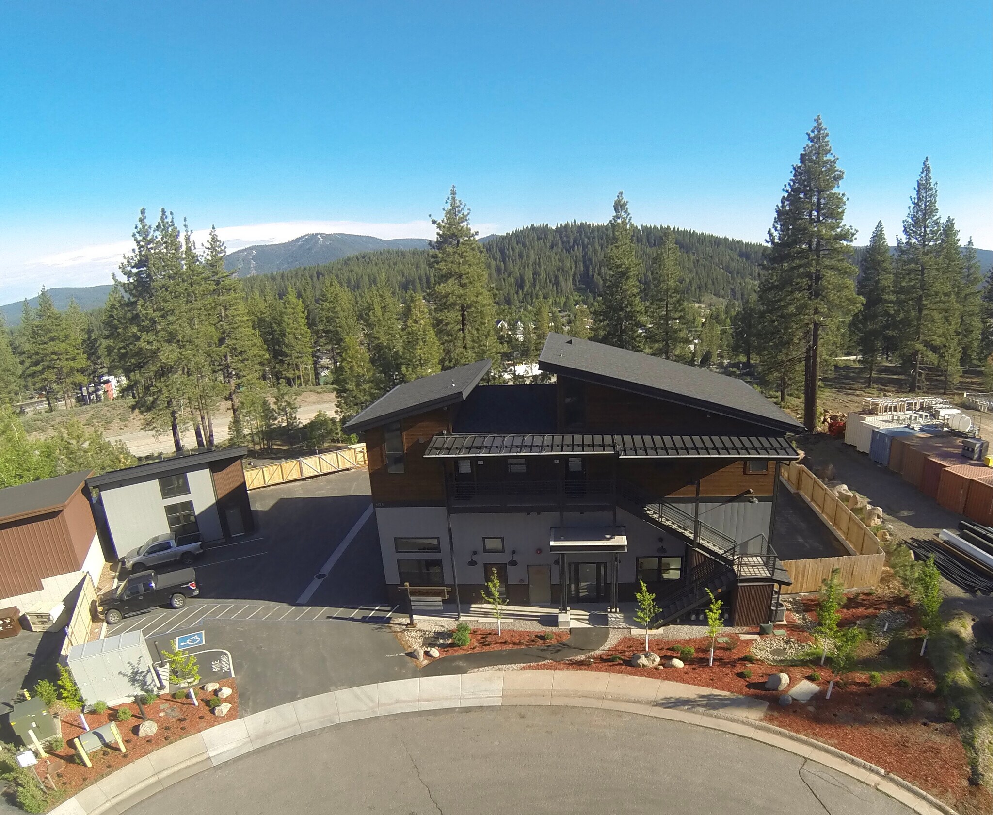 11211 Trails End Rd, Truckee, CA for Rent