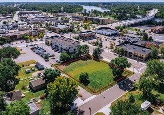 Sauk Rapids, MN Commercial - 220-224 2nd Ave S