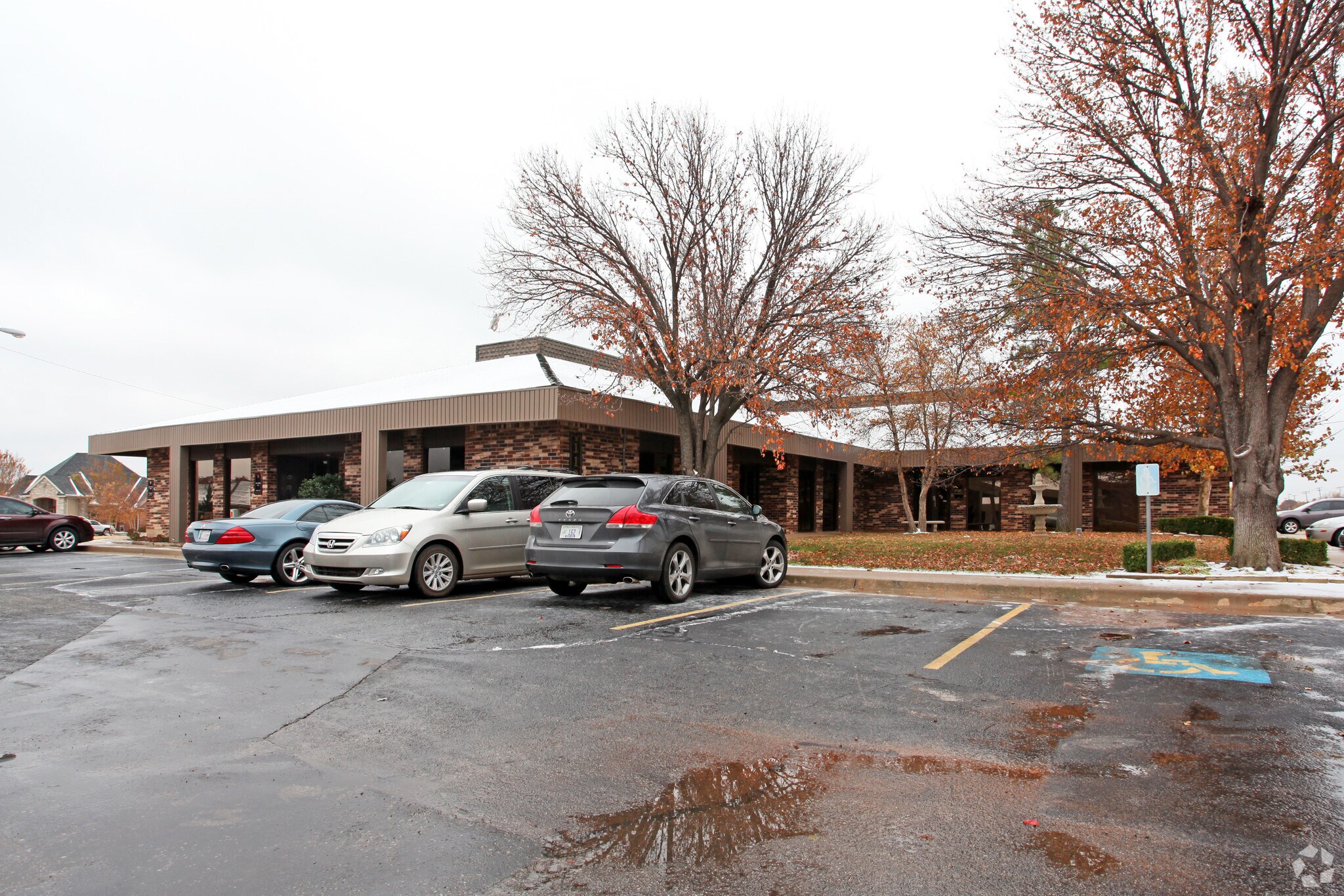 11902 N Pennsylvania Ave, Oklahoma City, OK for Sale