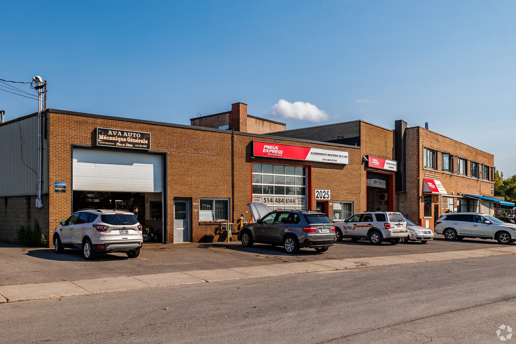 6265-6277 Rue Saint-Jacques, Montréal, QC for Rent