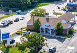 Palatine, IL Bank - 1951 S Plum Grove Rd