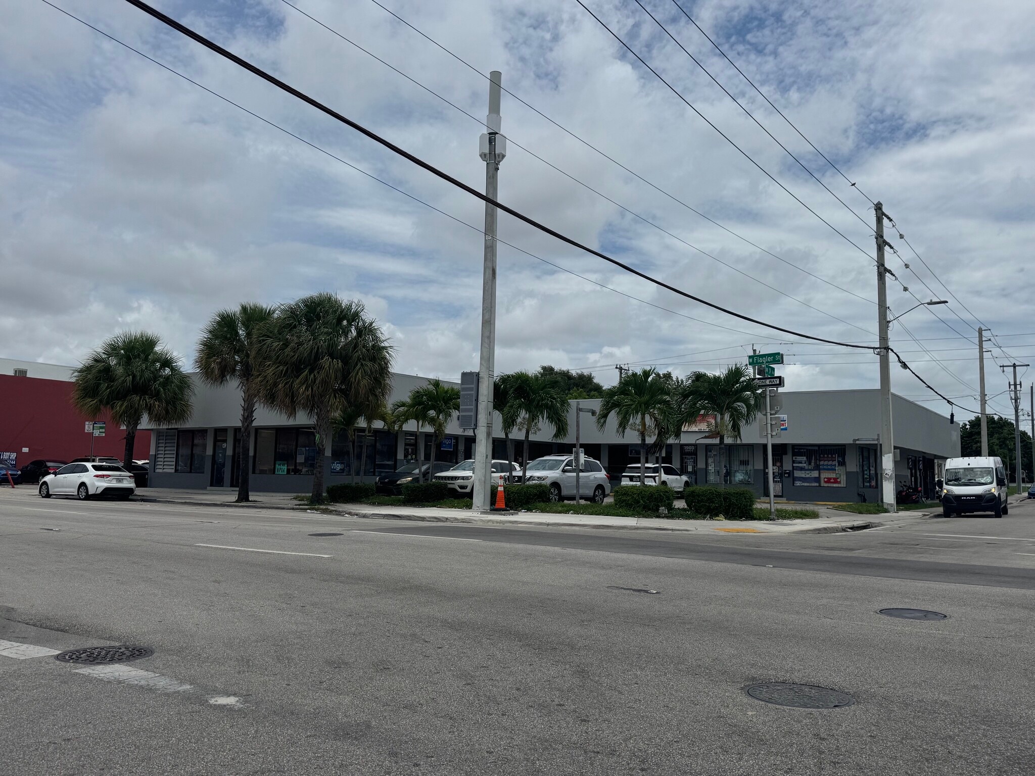 1901 W Flagler St, Miami, FL for Sale