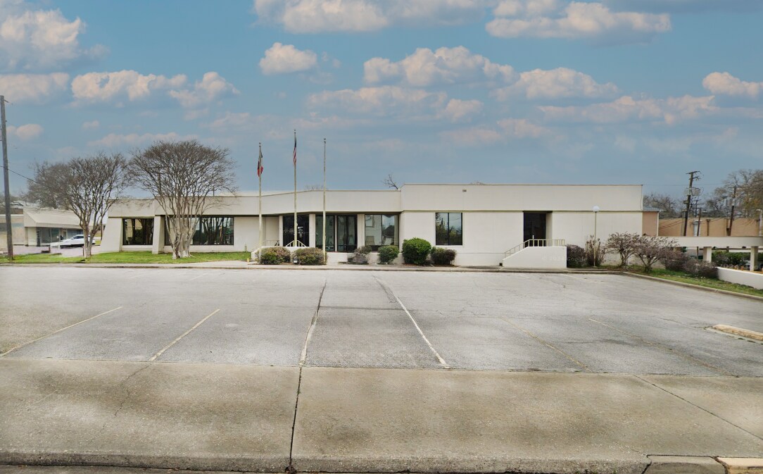204 E Lamar St, Jasper, TX for Sale