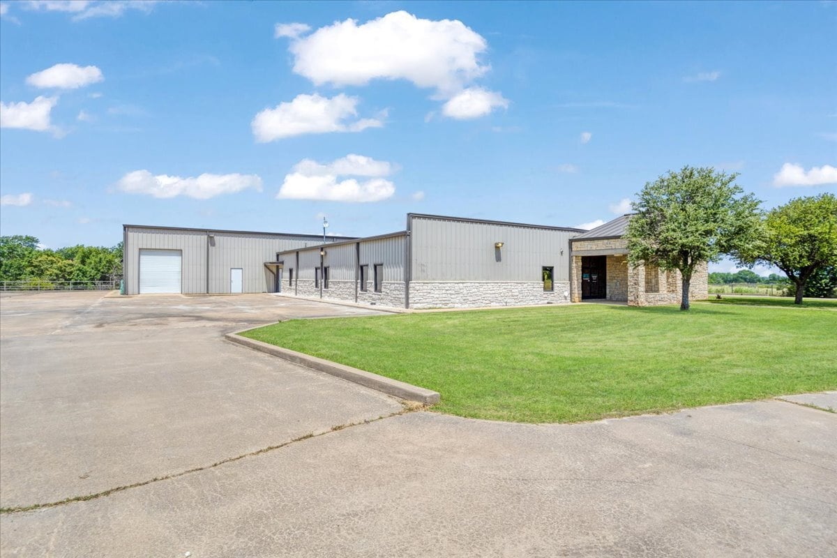 350 Nails Crossing Rd, Caddo, OK for Sale