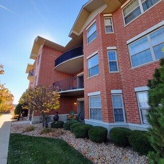 Orland Park, IL Apartments - 7250 W 157th St