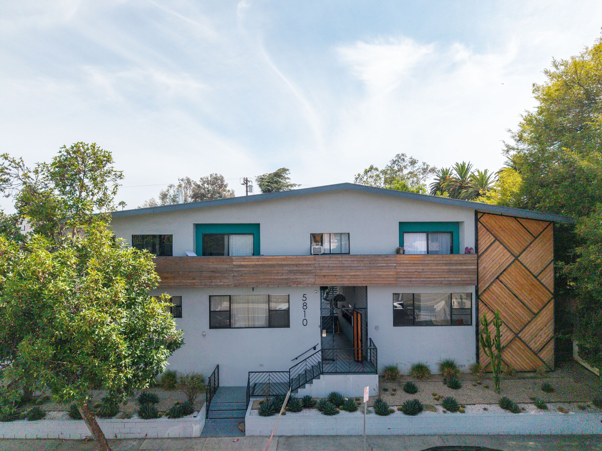 5810 San Vicente Blvd, Los Angeles, CA for Sale