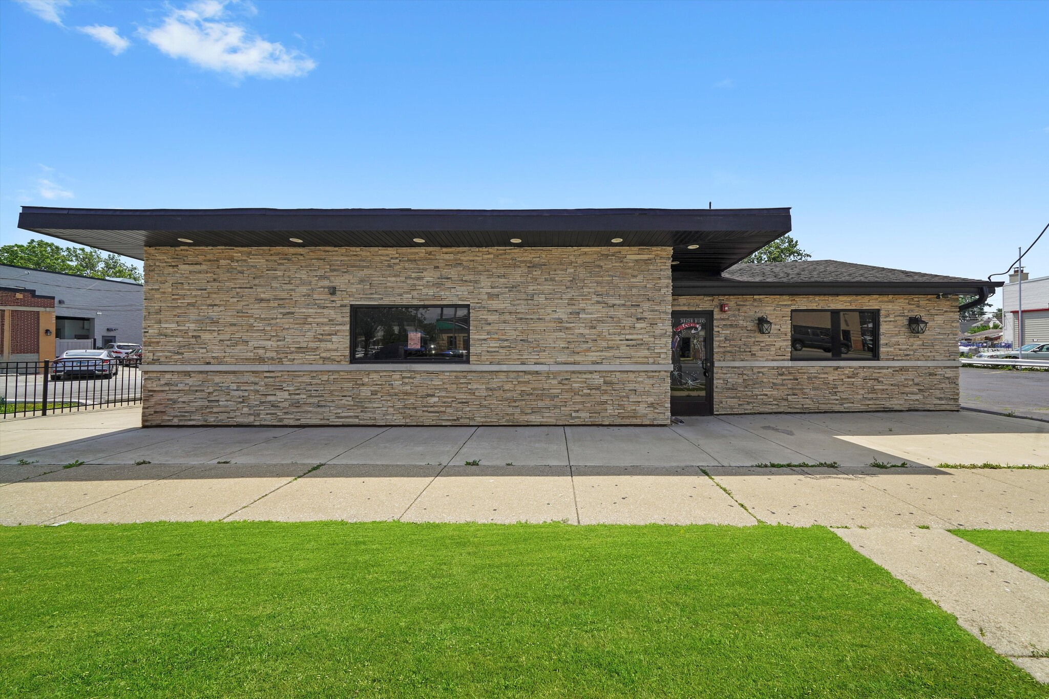 6300 Ogden Ave, Berwyn, IL for Sale
