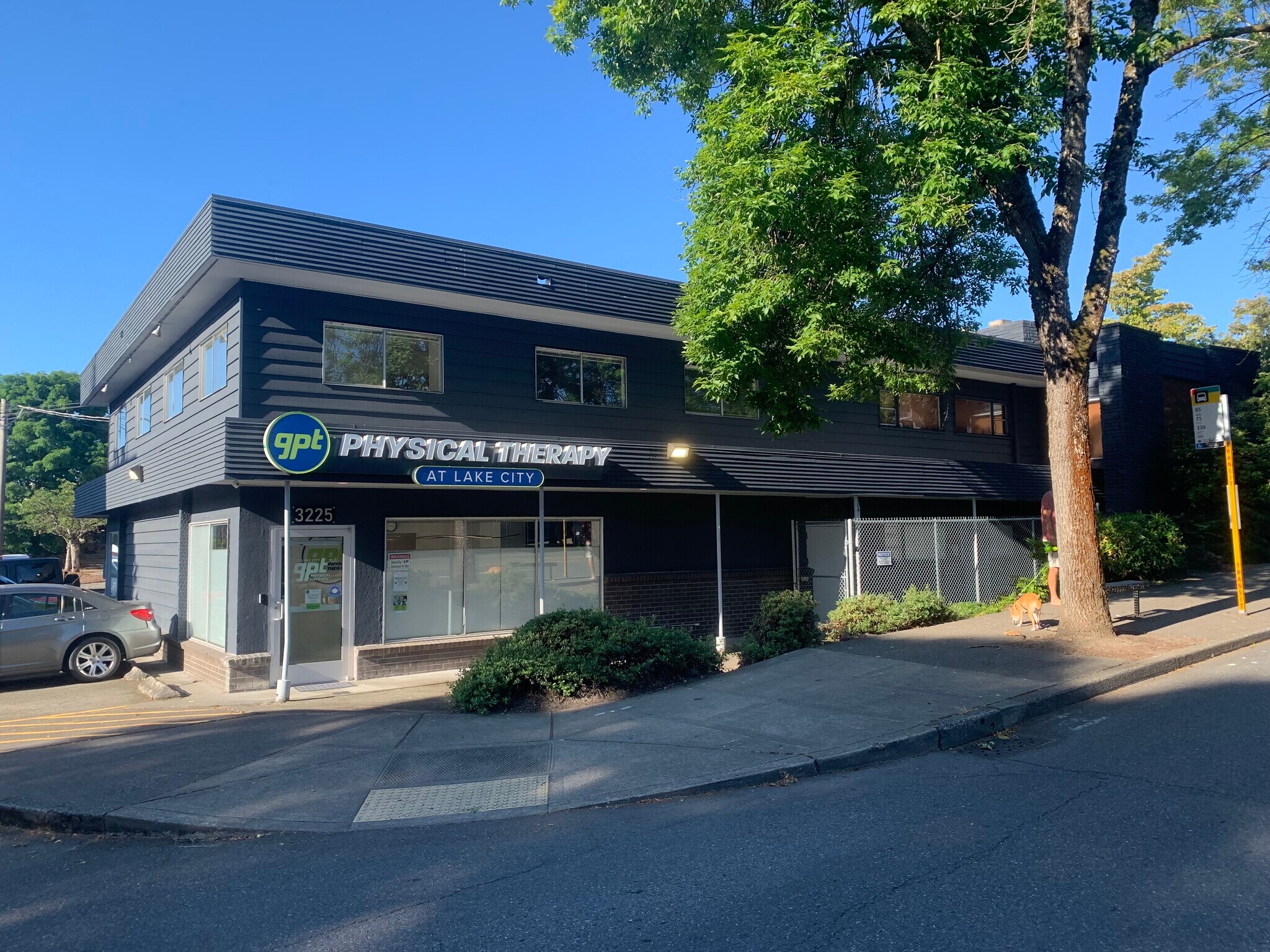 3223-3327 NE 125th St, Seattle, WA for Rent