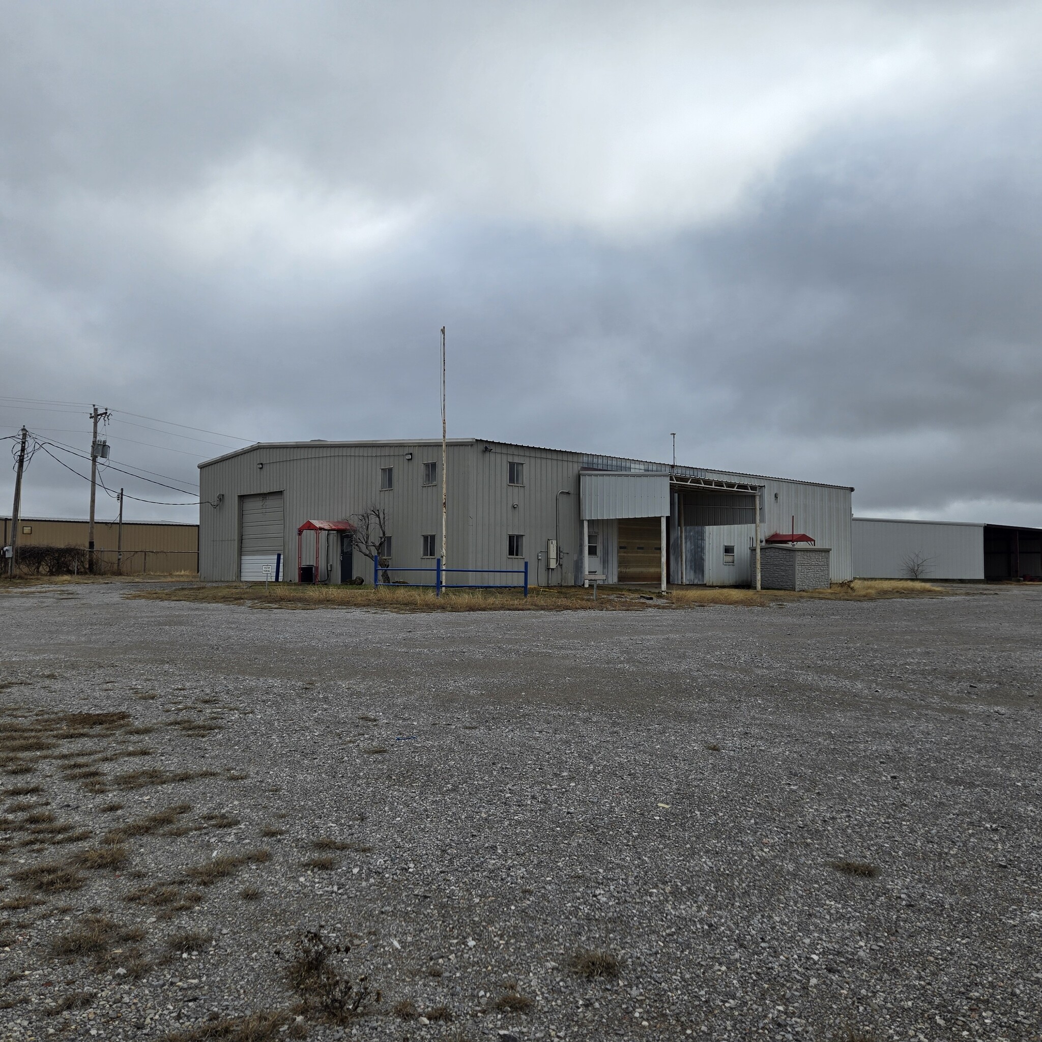 1175 State Hwy 19, Chickasha, OK for Rent