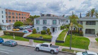 San Diego, CA Apartments - 3621 Park Blvd