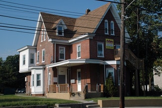 Chester, PA Apartments - 304 E 9th St
