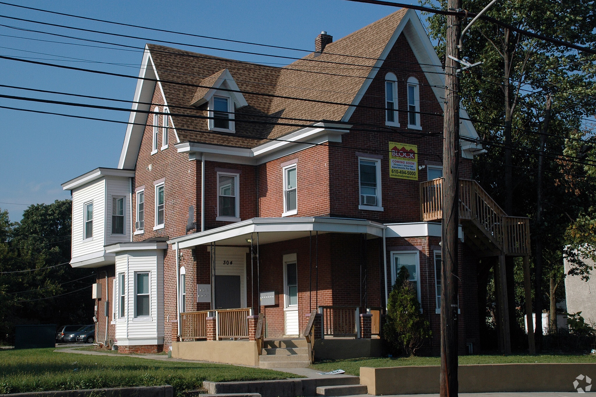 304 E 9th St, Chester, PA for Sale