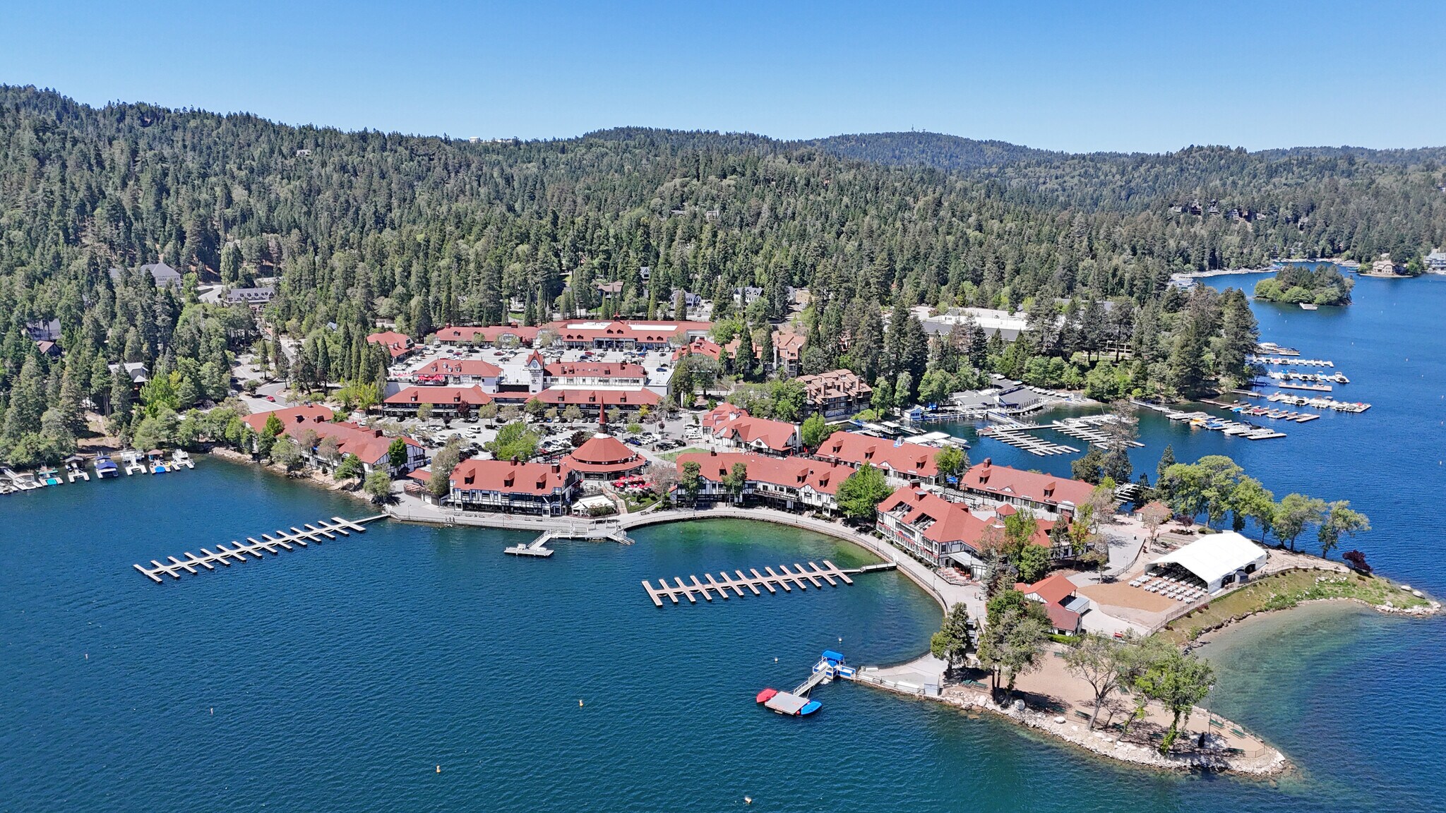28200 Hwy 189, Lake Arrowhead, CA for Rent