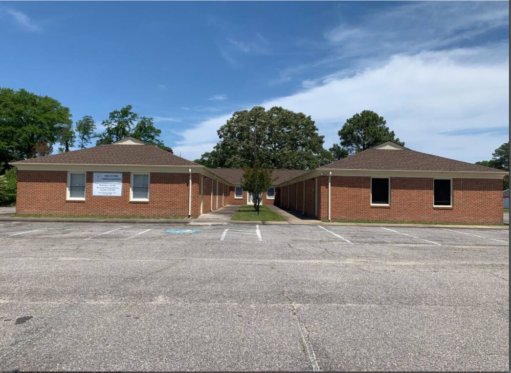 3692 S Plaza Trl, Virginia Beach, VA for Rent
