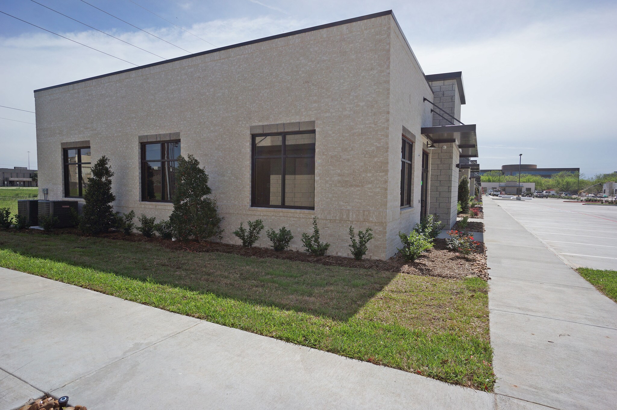 12930 Dairy Ashford Rd, Sugar Land, TX for Sale