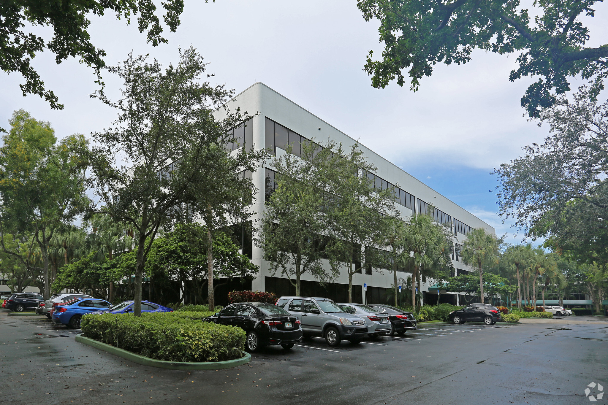 2101 NW Corporate Blvd, Boca Raton, FL for Rent