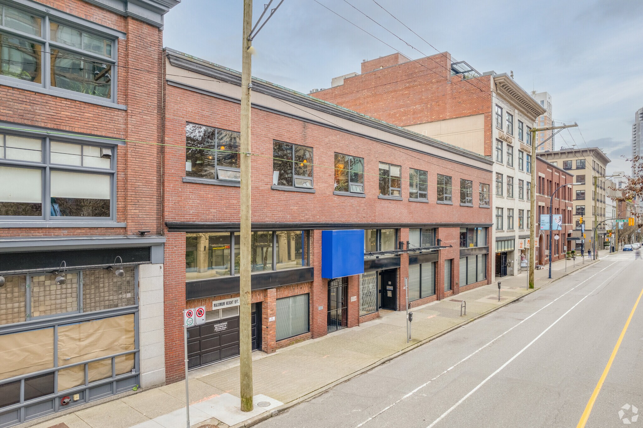1146-1150 Hamilton St, Vancouver, BC for Rent