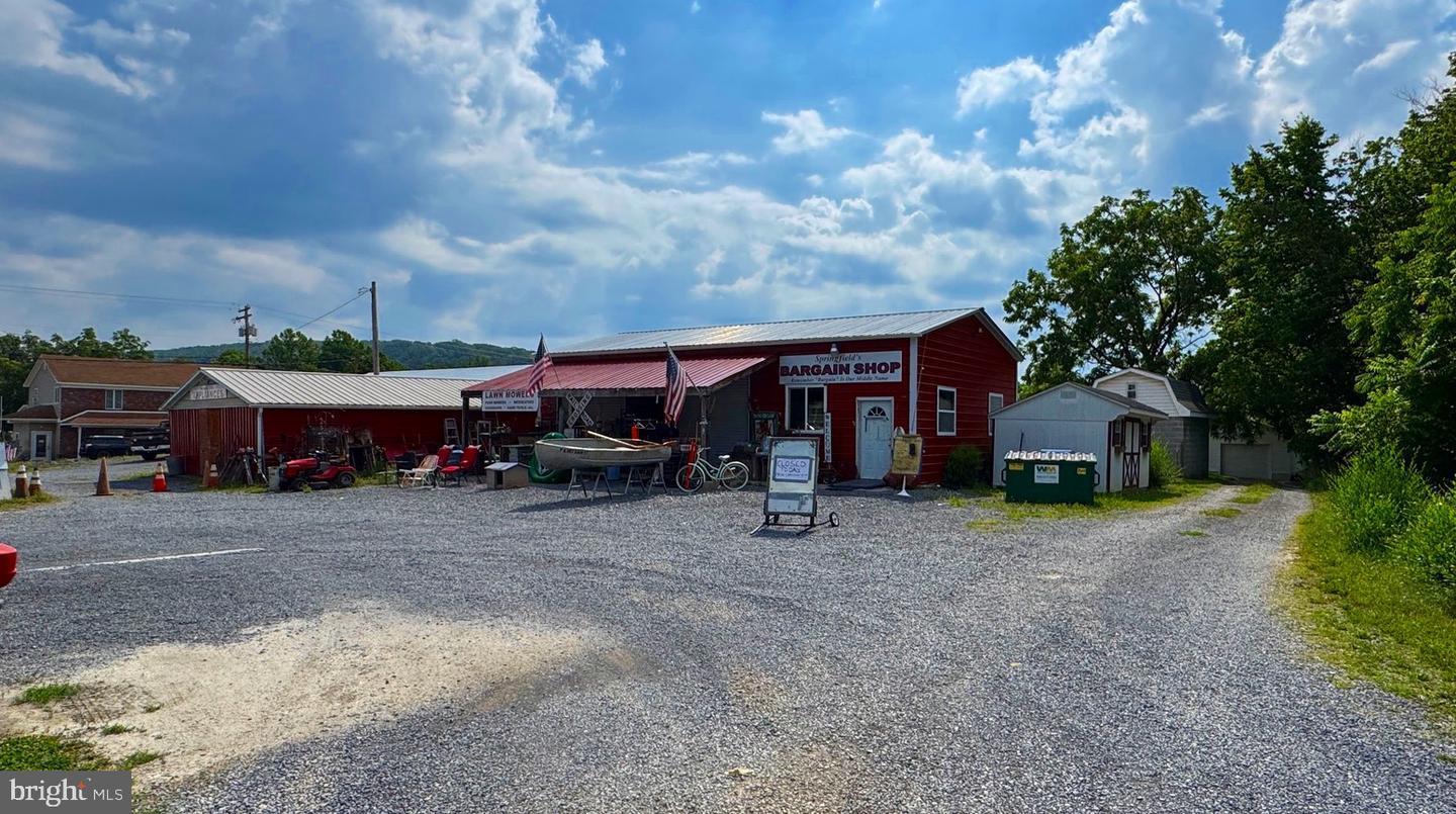 8244 Cumberland rd, Springfield, WV for Sale